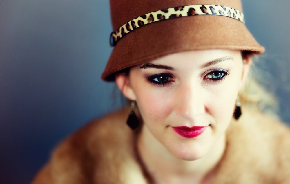 Woman with 1920s styled look